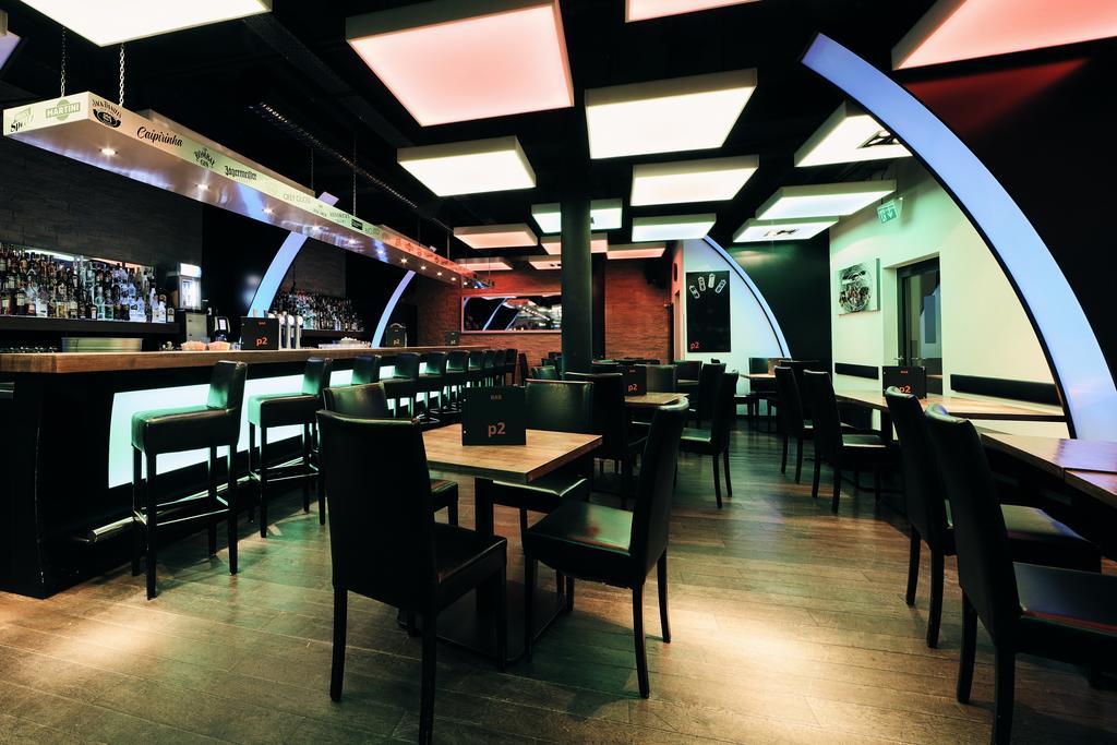 Elite Hotel Visp Bagian luar foto